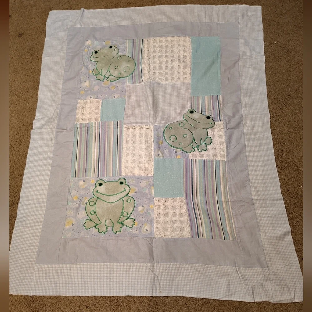 Unfinished Baby Quilt Top Patchwork Embroidered Frog Graphic 38